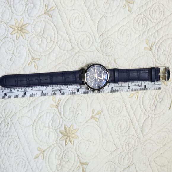 EUC Technomarine UF6 Chronograph Watch Sports Casual Navy Swiss Quartz 609010 main image 4